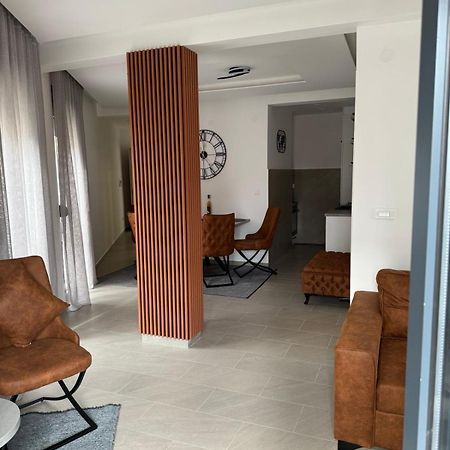 Apartman Anna Atina بودفا المظهر الخارجي الصورة